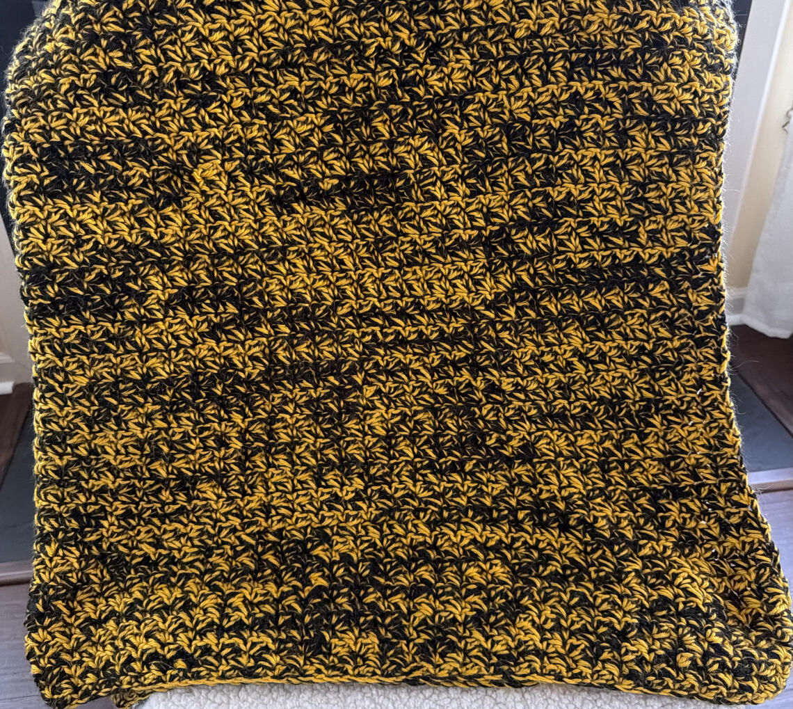 Blanket - Black and Gold - Boston Bruins Blanket - Black and Gold - Boston Bruins